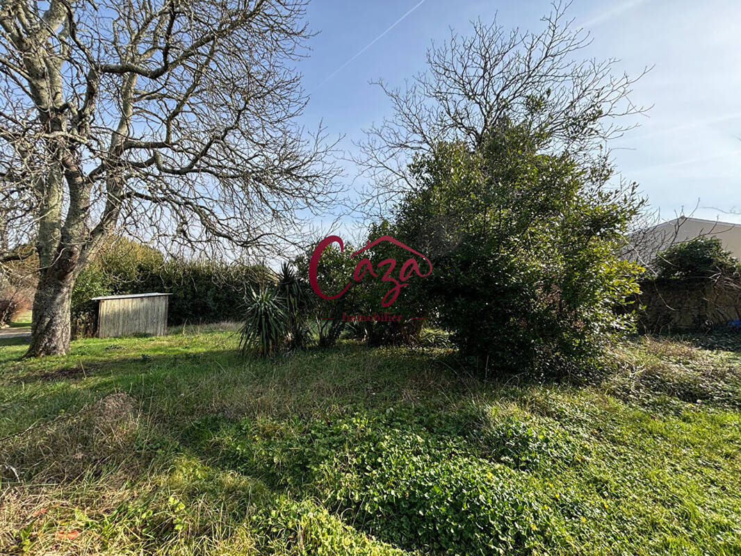 Terrain à FARGUES-SAINT-HILAIRE