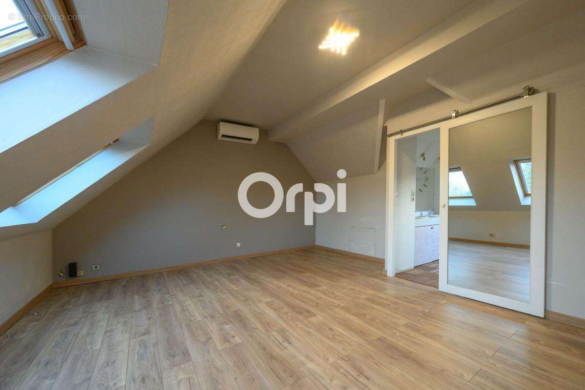 Maison à CAMPHIN-EN-CAREMBAULT