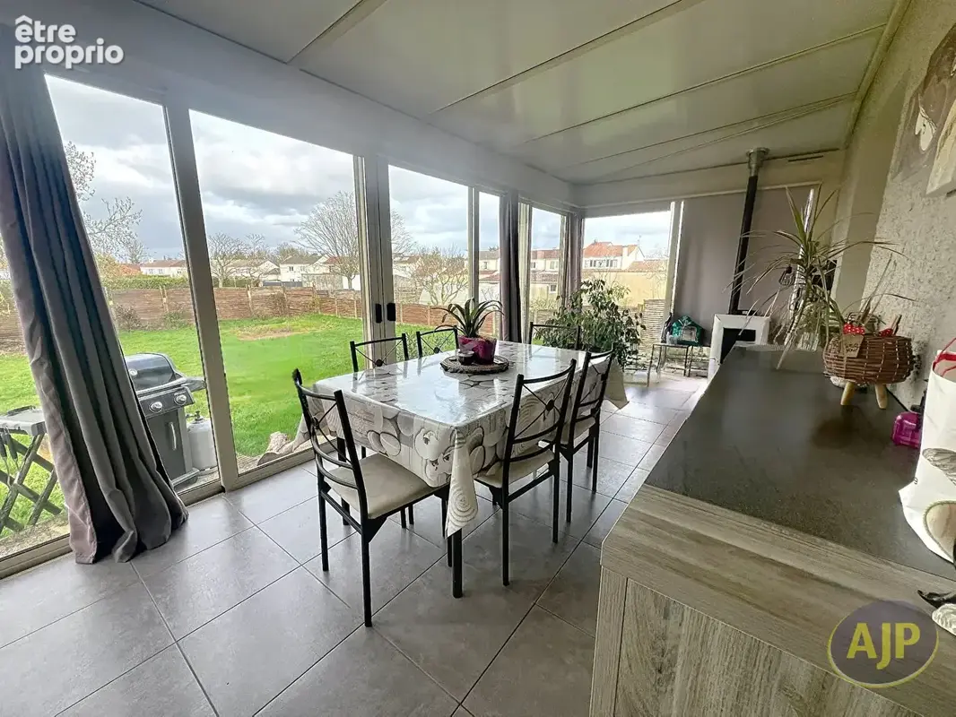 Maison Saint Macaire En Mauges 6 pièce(s) 100 m2 - photo 8