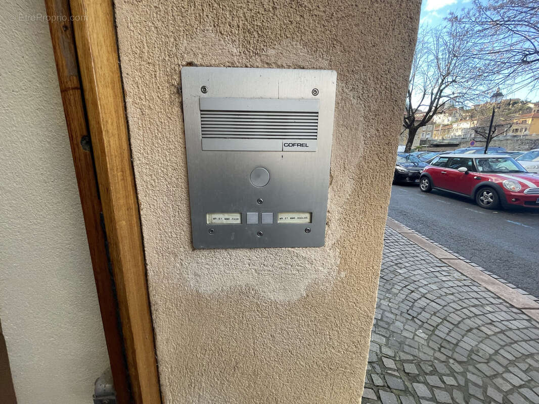 Appartement à L&#039;ARBRESLE