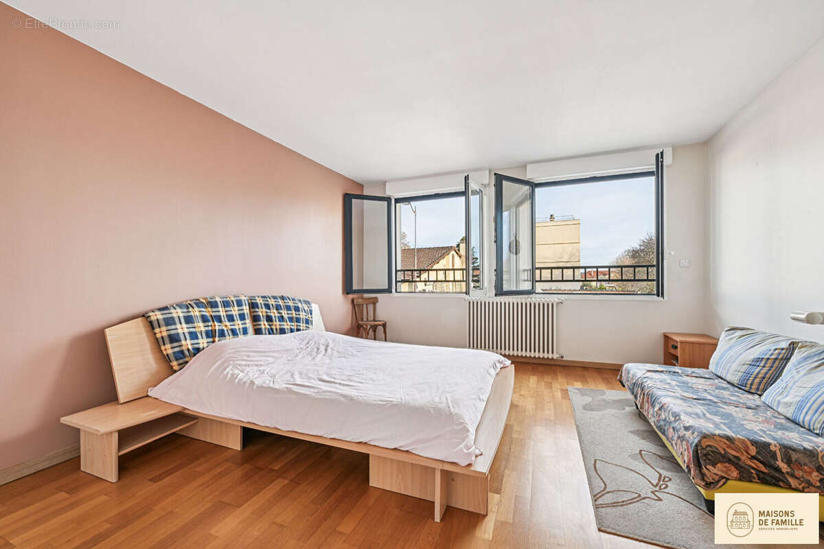 Maison à RUEIL-MALMAISON