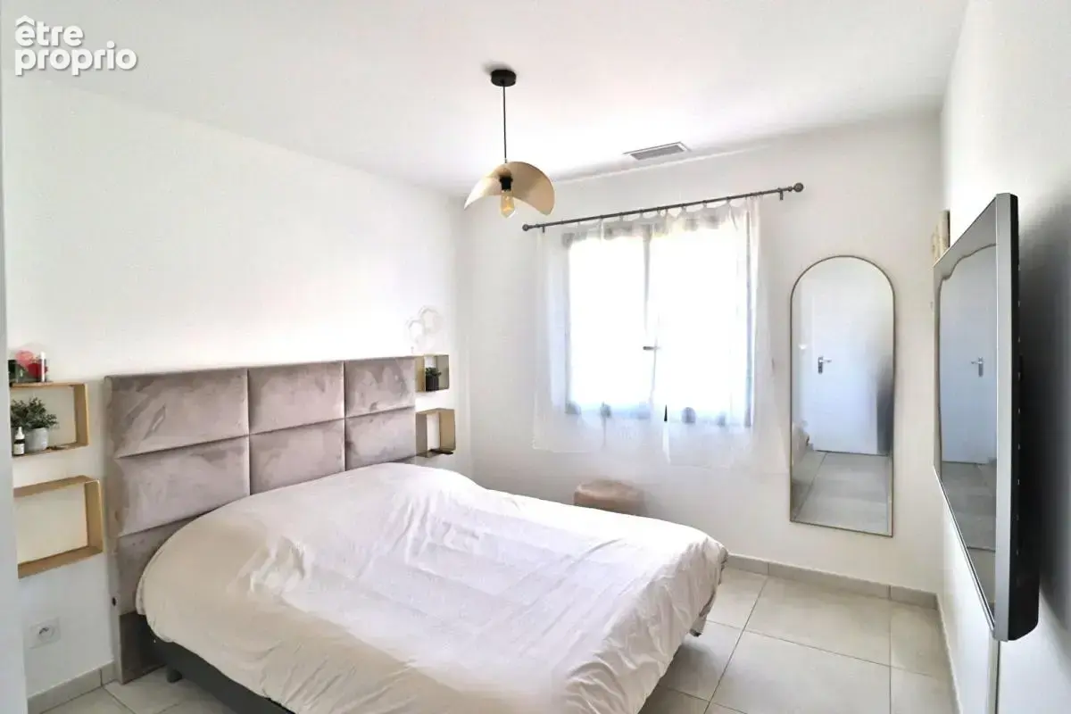 Villa  4 pièce(s) 102 m2 sur un terrain de 336m² avec piscine - photo 7