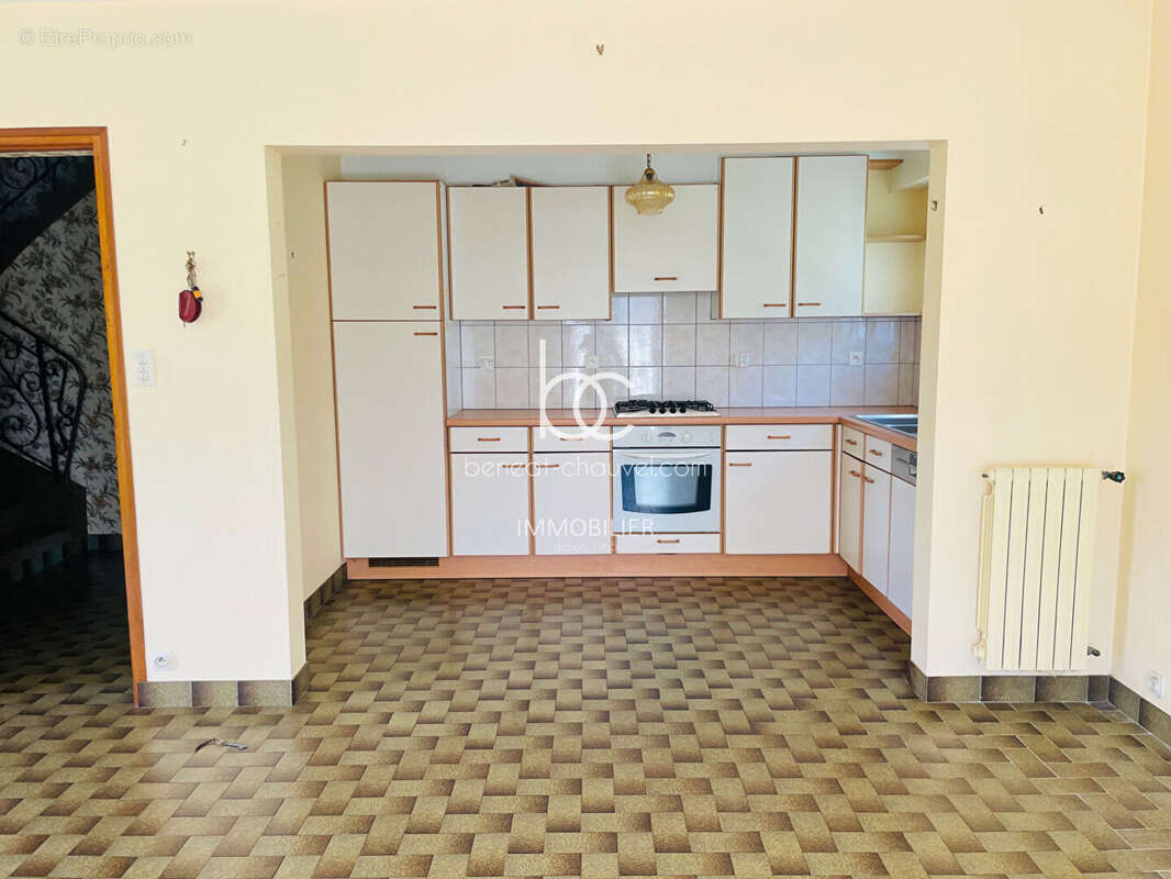 VENTE Maison de Charme SARZEAU  4 Chambres  Terrain 1300 m² Constructible  Proche Plages & Commerces  56370 - photo 5