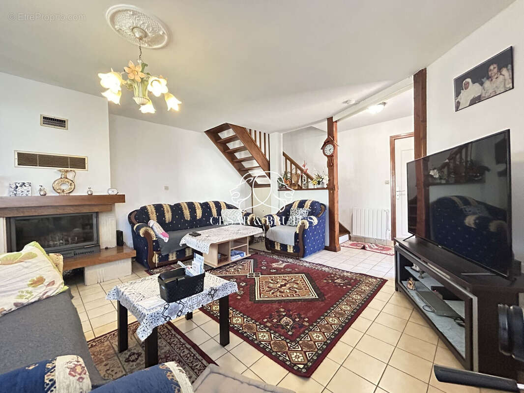 Maison à SAINT-PRIEST