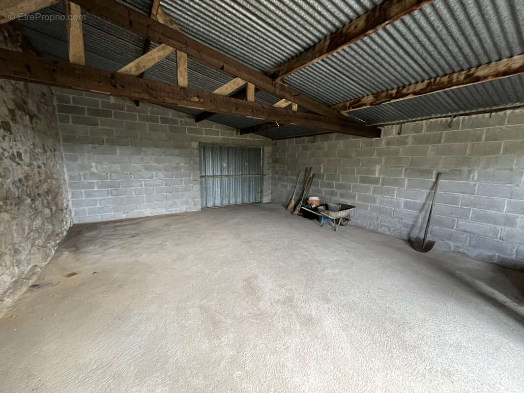 Maison de campagne à rénover avec fort potentiel - Combourtillé - photo 9
