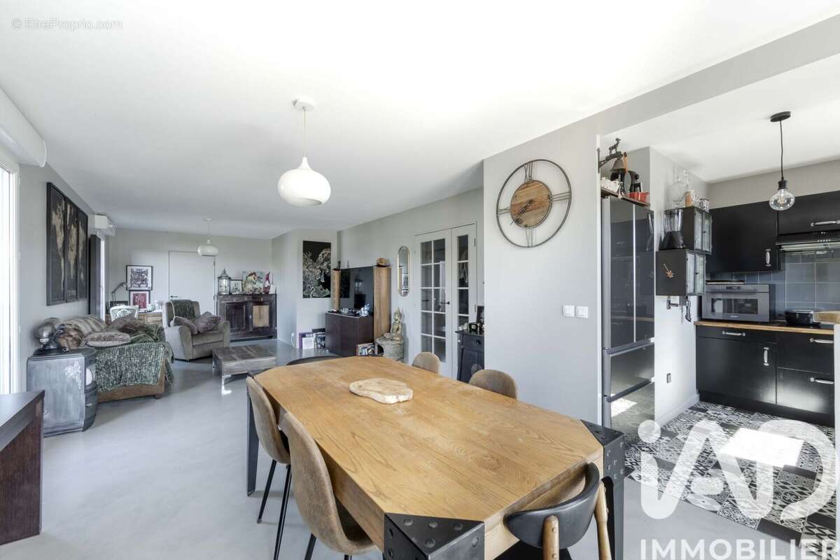 Photo 4 - Appartement à SAINT-DENIS