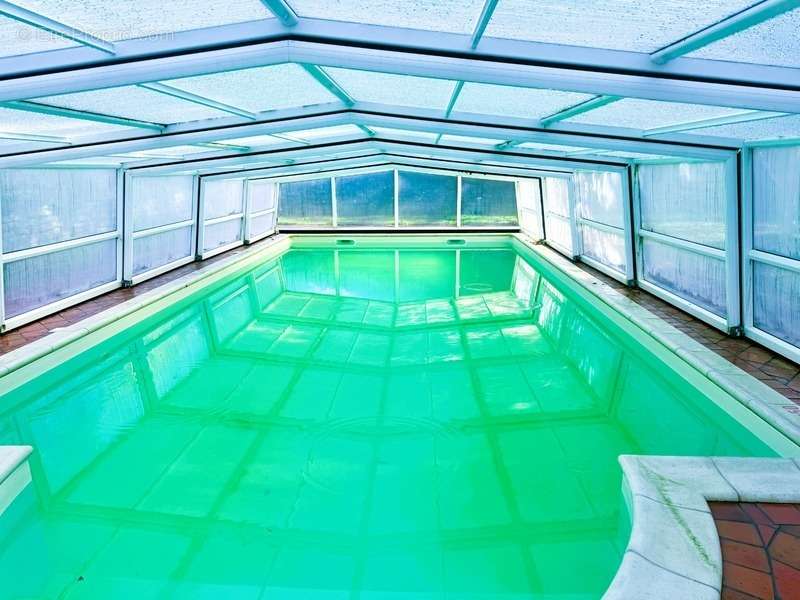 Maison à PLOUNEOUR-TREZ