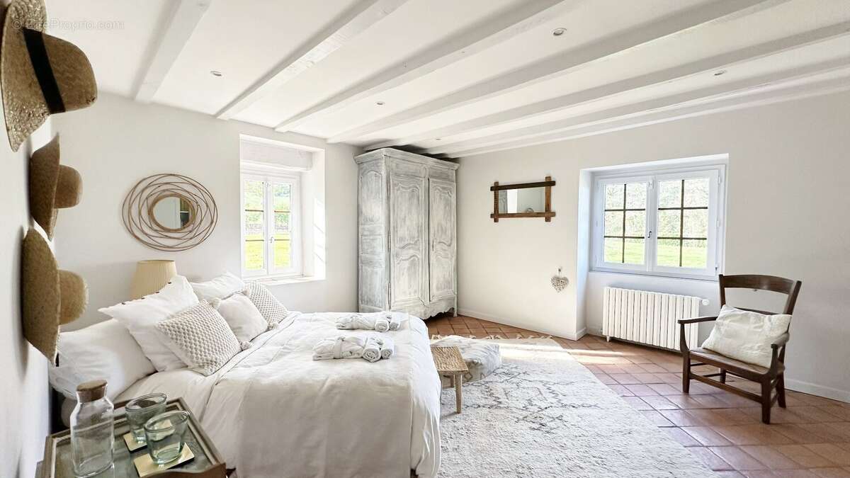 Maison à SAINT-MARTIN-DE-SEIGNANX