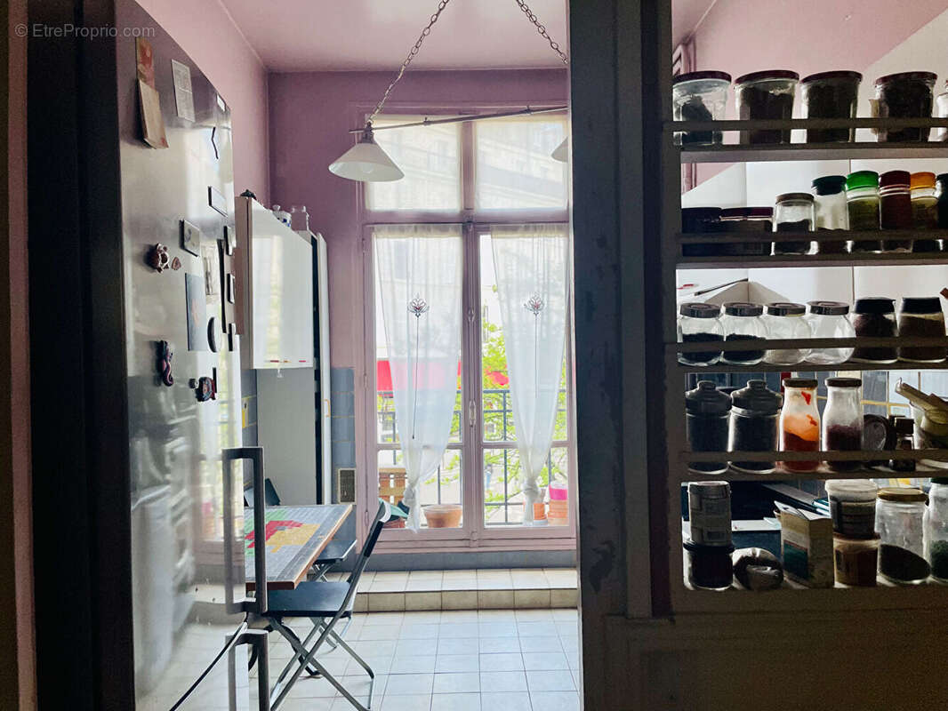 Appartement à PARIS-18E