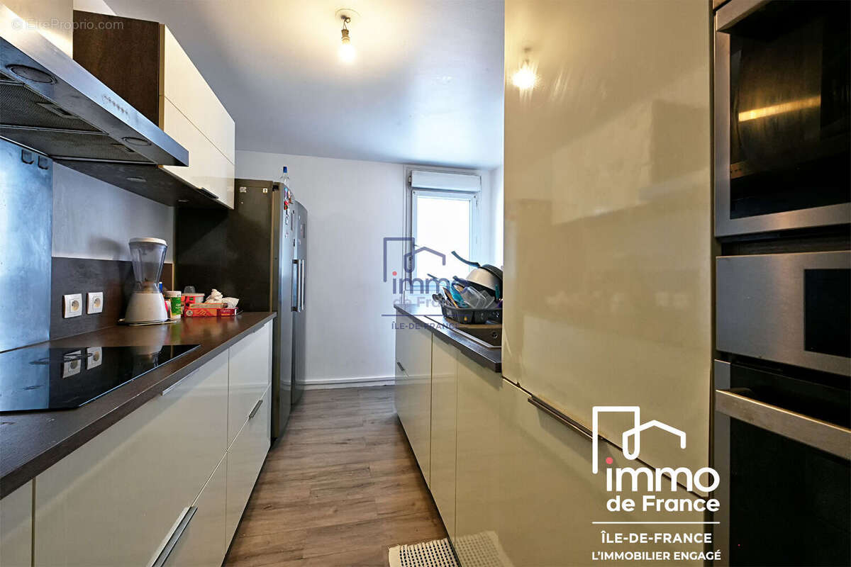 Appartement à SAINT-OUEN-L'AUMONE