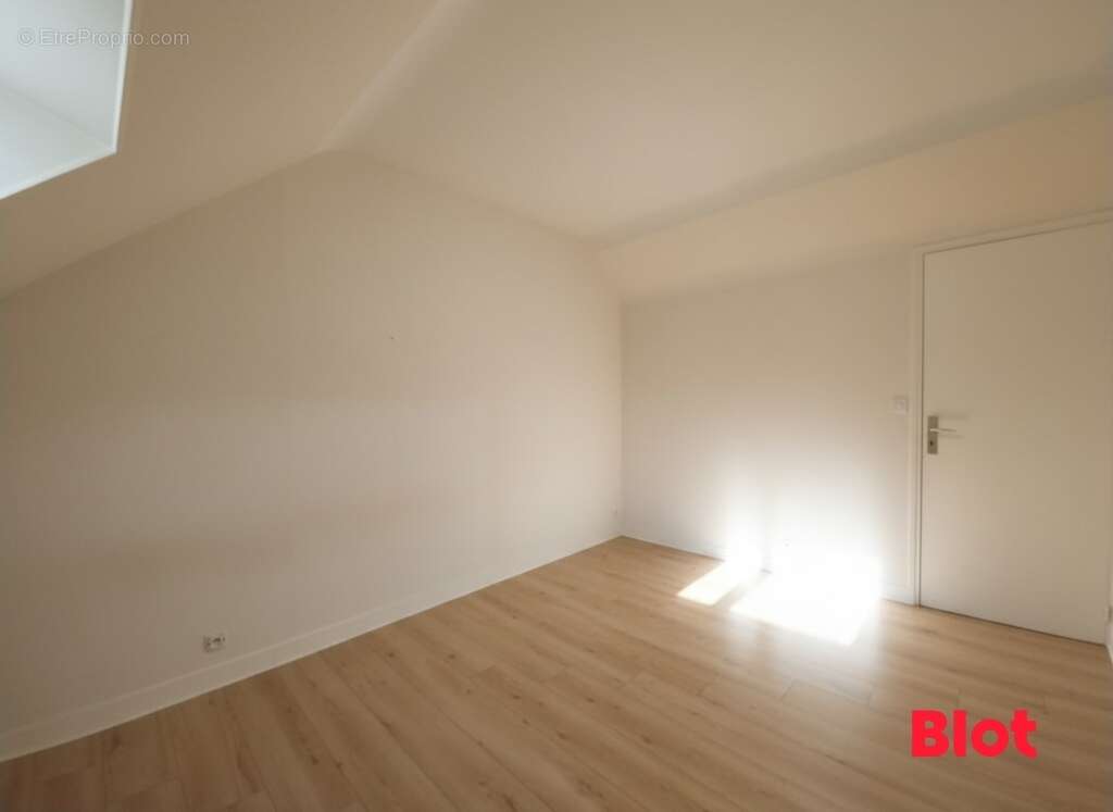 Maison à BAIN-DE-BRETAGNE