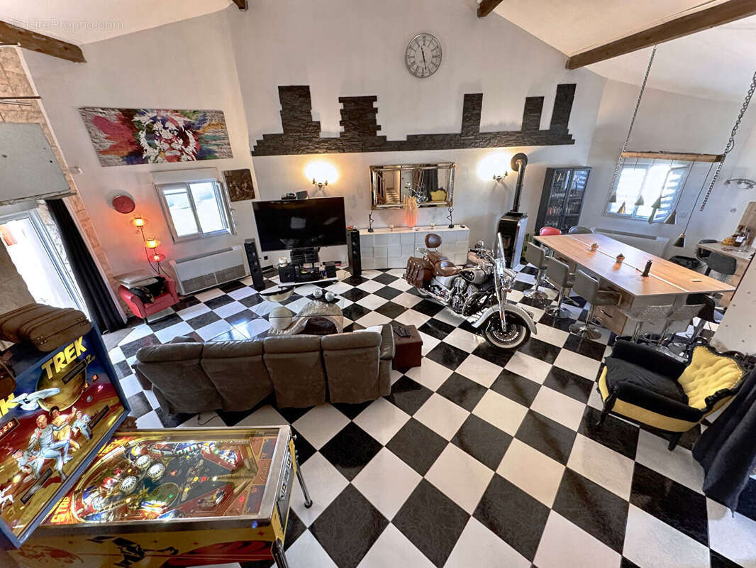 Maison à BOUZONVILLE