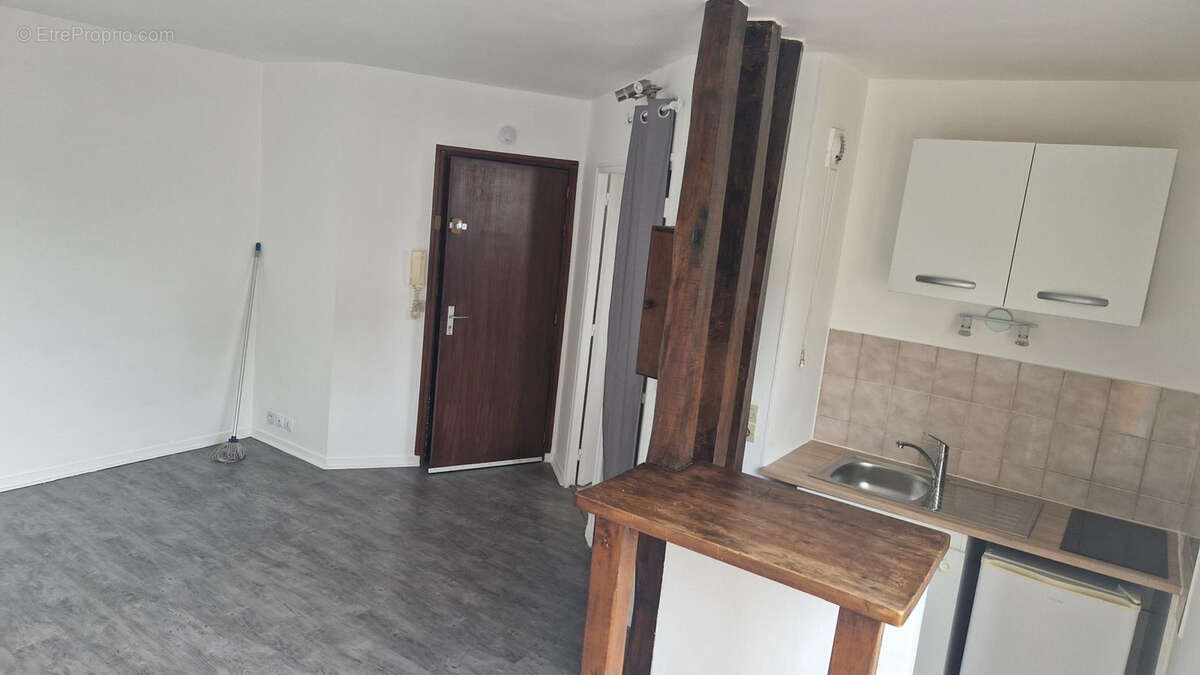 Appartement à LES MUREAUX