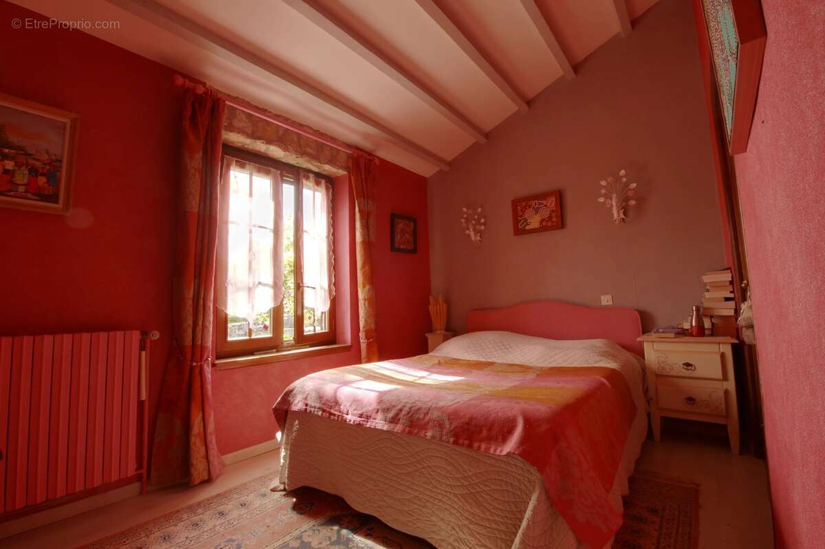 Maison à GURCY-LE-CHATEL