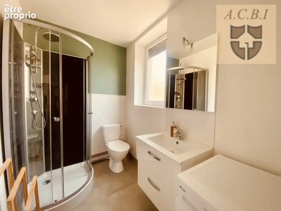 Petite maison rénovée, proche commodités - photo 3