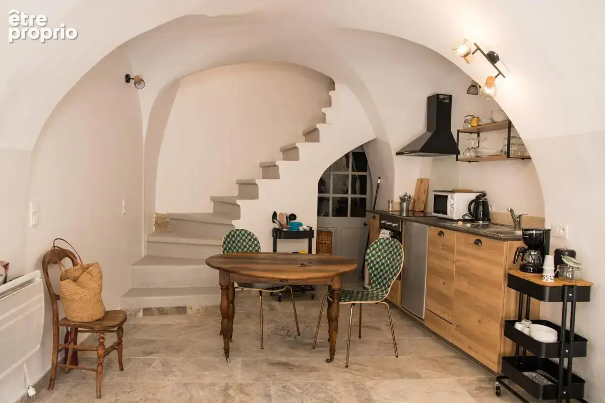 Maison de village en pierres divisée en 2 appartements prêts à louer ! - photo 3