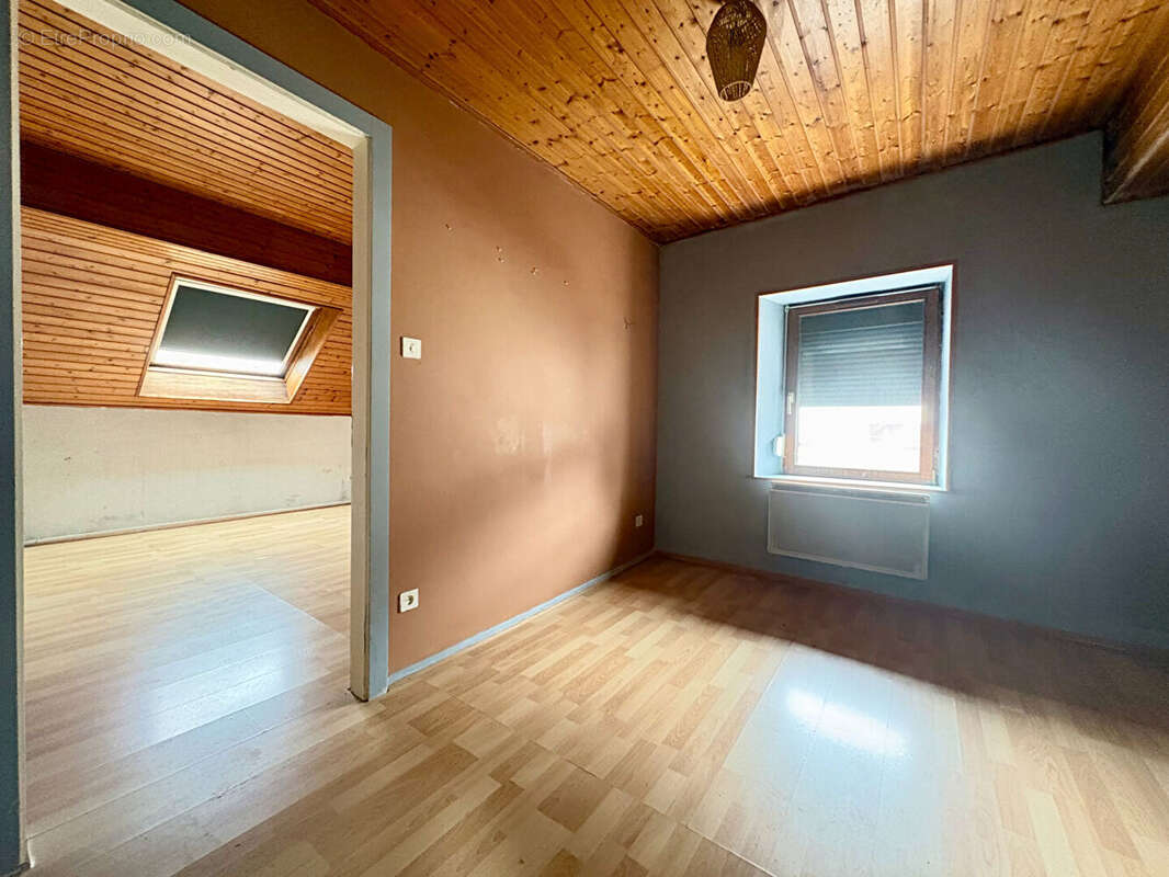 Appartement à LE THILLOT