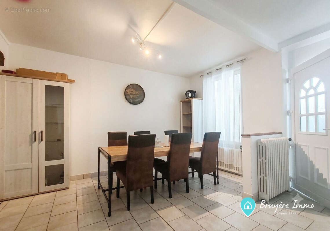 Maison 105 m² à Hirson  - photo 2