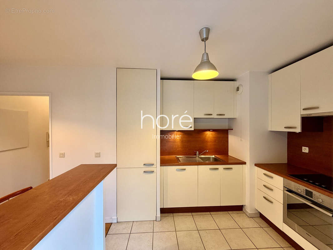 Appartement à SAINT-DENIS