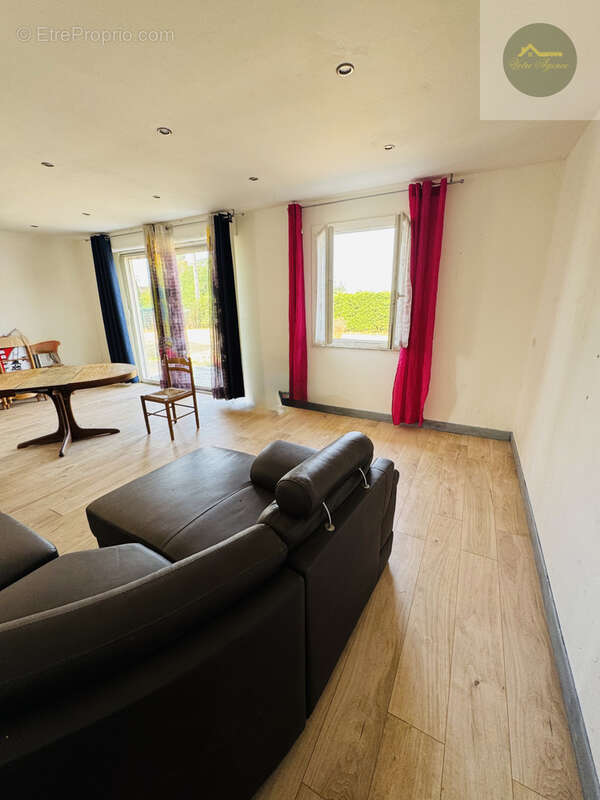 A vendre plain pied 3 chambres - photo 4
