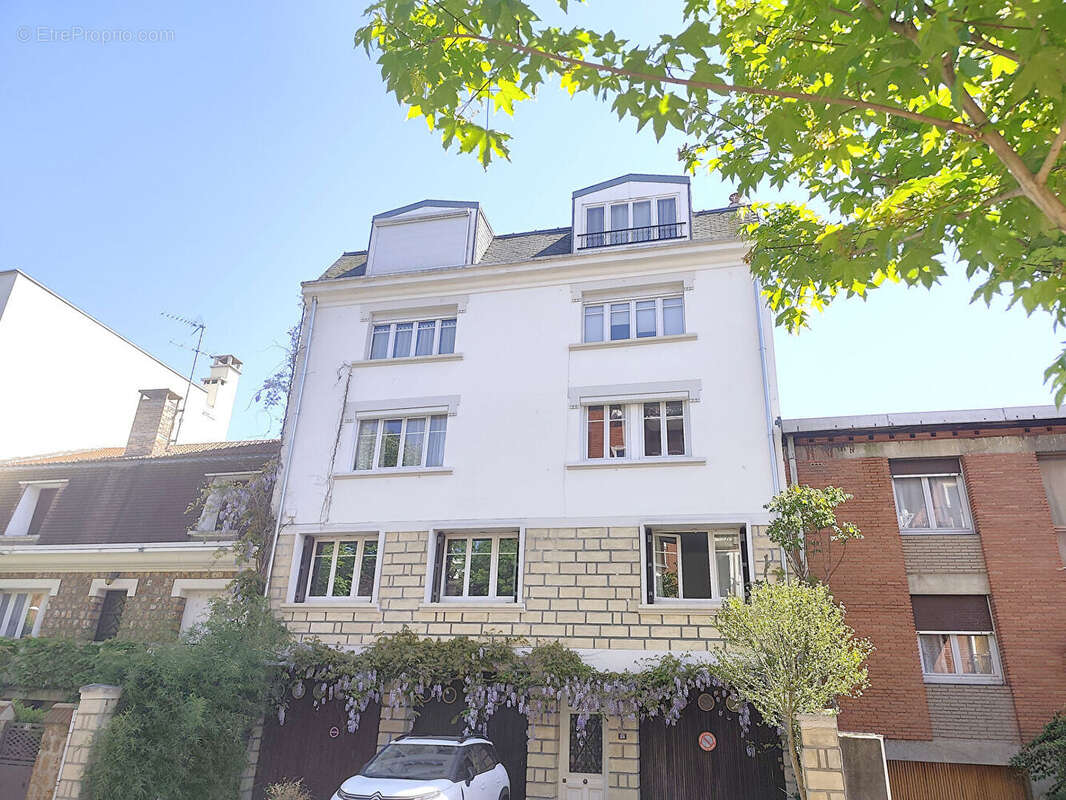 Appartement à ISSY-LES-MOULINEAUX