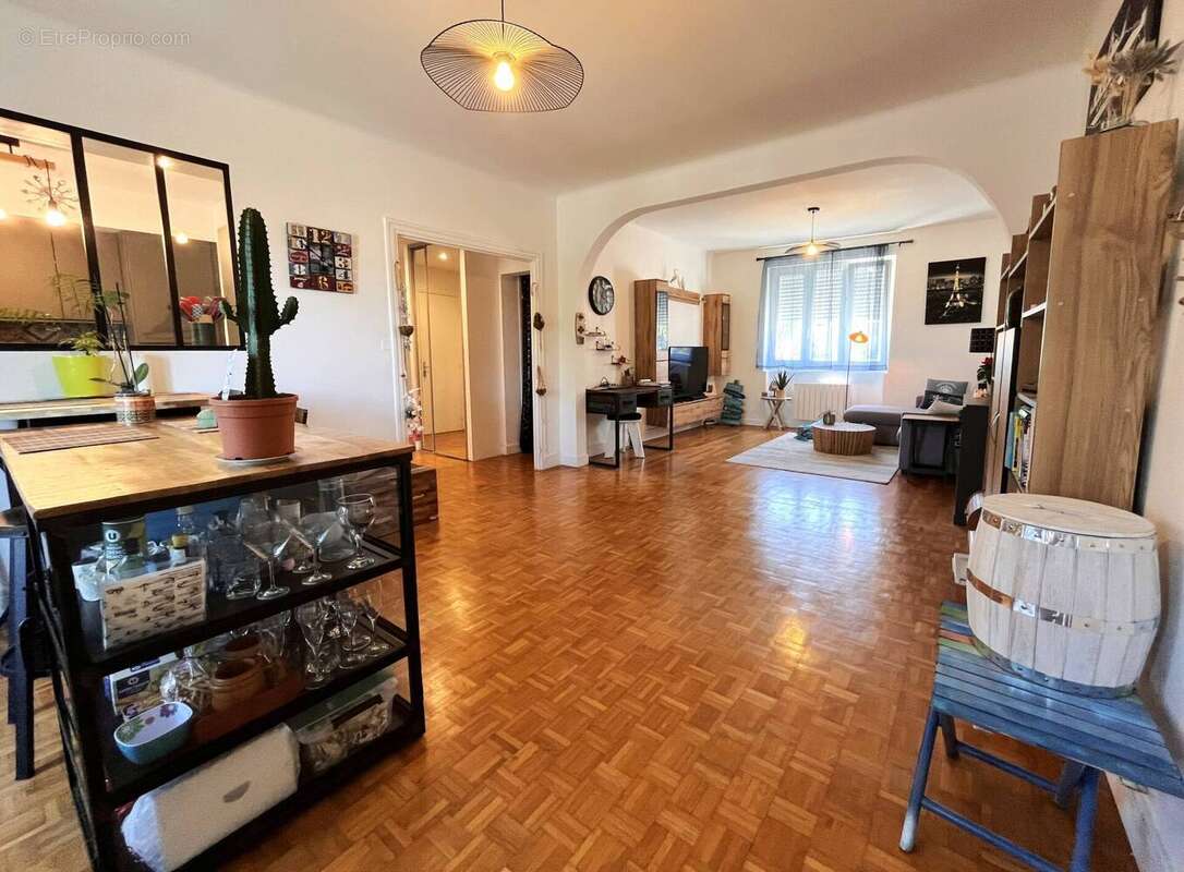 Appartement à LARMOR-PLAGE