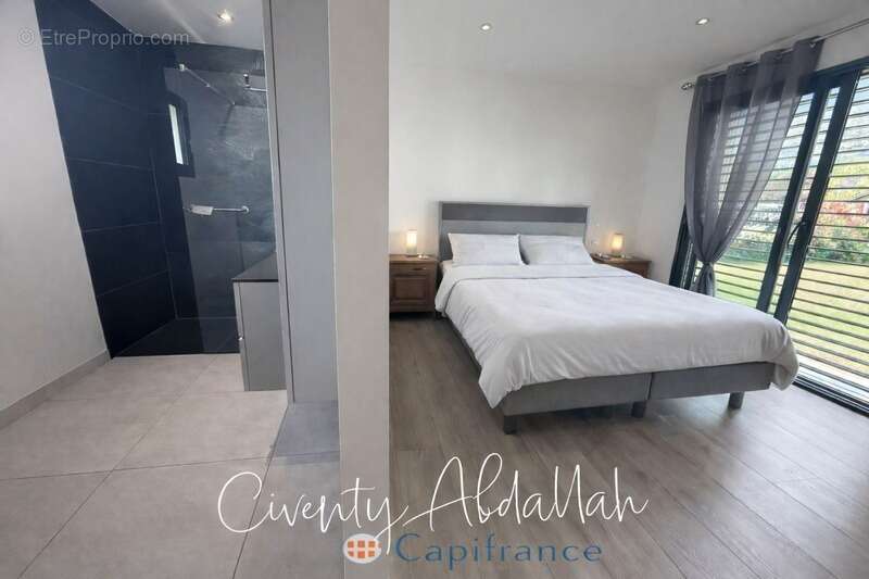 Maison à GILLY-SUR-ISERE