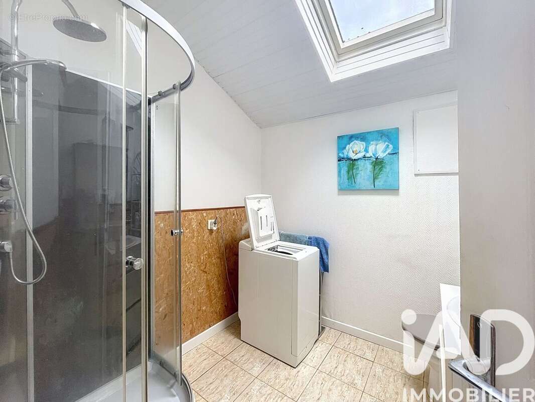 Photo 3 - Maison à ELLIANT