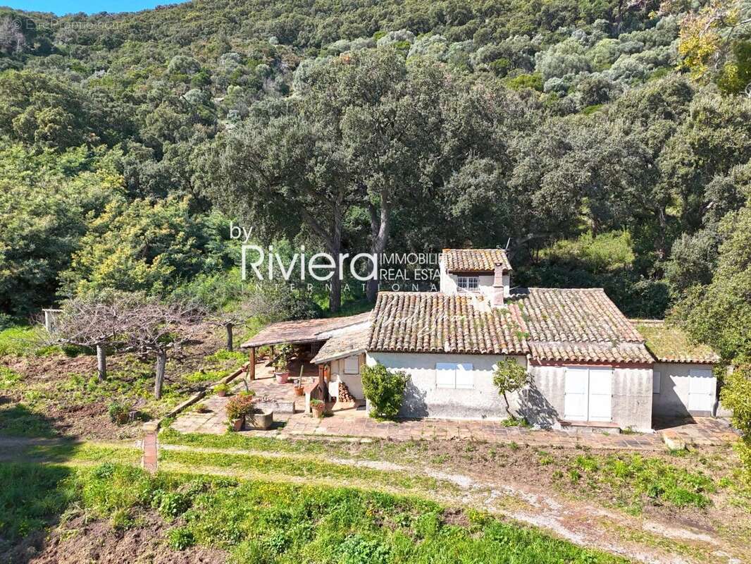 Maison à CAVALAIRE-SUR-MER