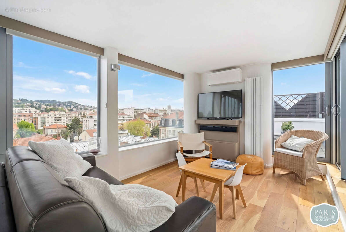 Appartement à BAGNEUX