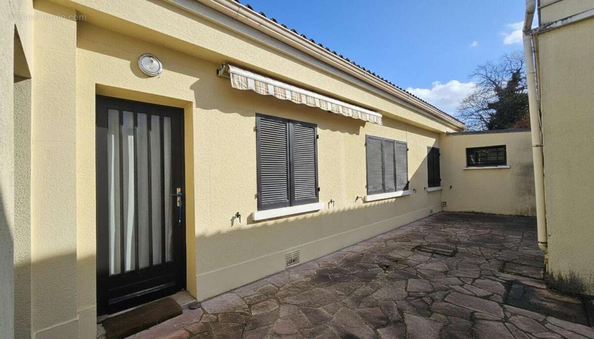 Maison à ERMONT
