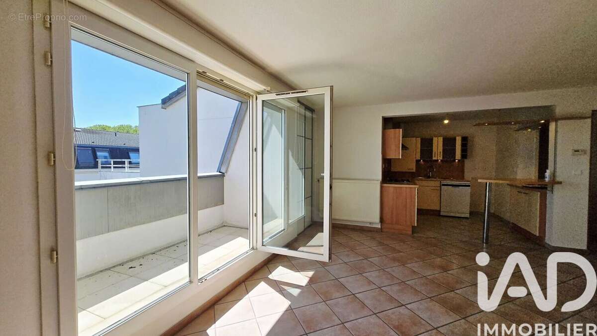 Photo 3 - Appartement à SCY-CHAZELLES
