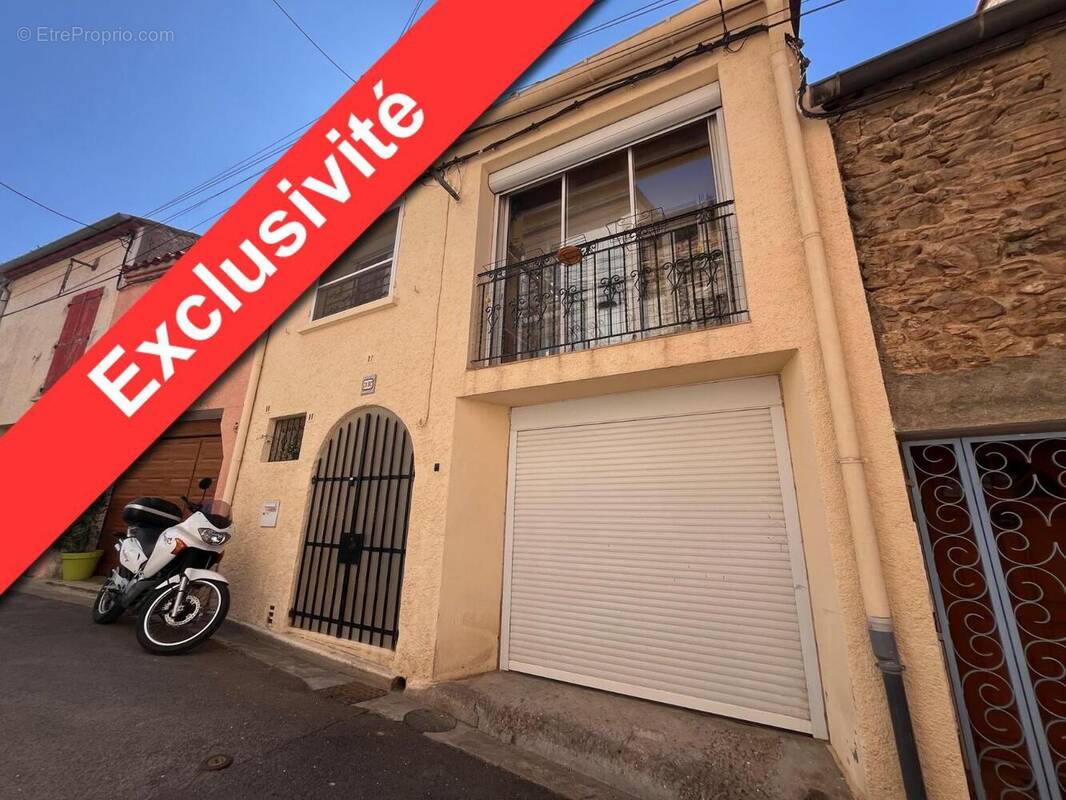   - Maison à FOURQUES