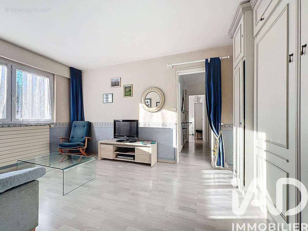 Photo 2 - Appartement à LA ROCHELLE