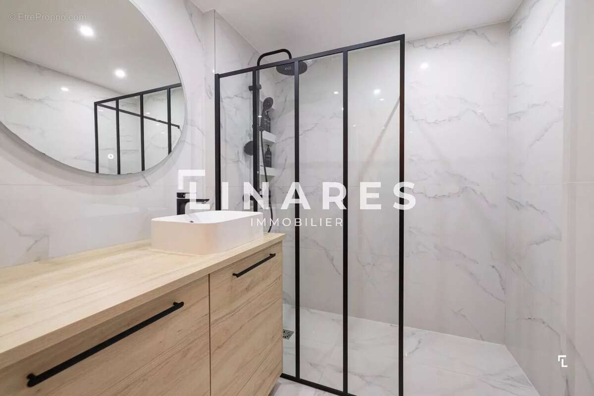 Appartement à MARSEILLE-9E