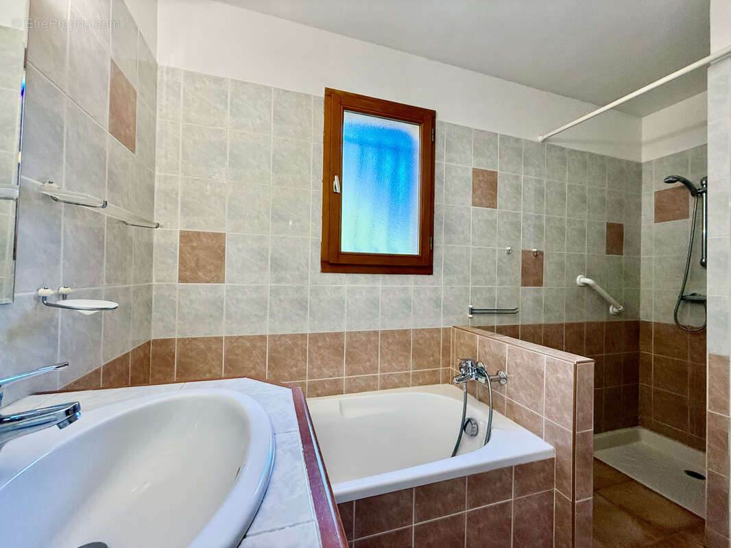 Maison à L&#039;ISLE-JOURDAIN