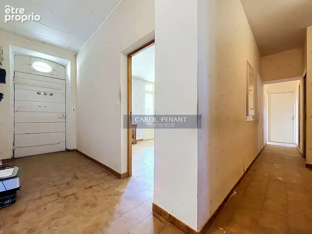 Carpentras mas t11 189 m2 a renover sur 2000m² de terrain - photo 6