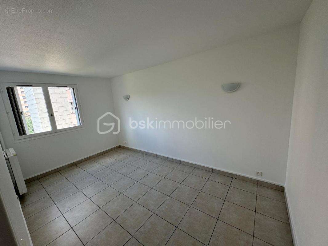 Appartement à NEUILLY-SUR-MARNE