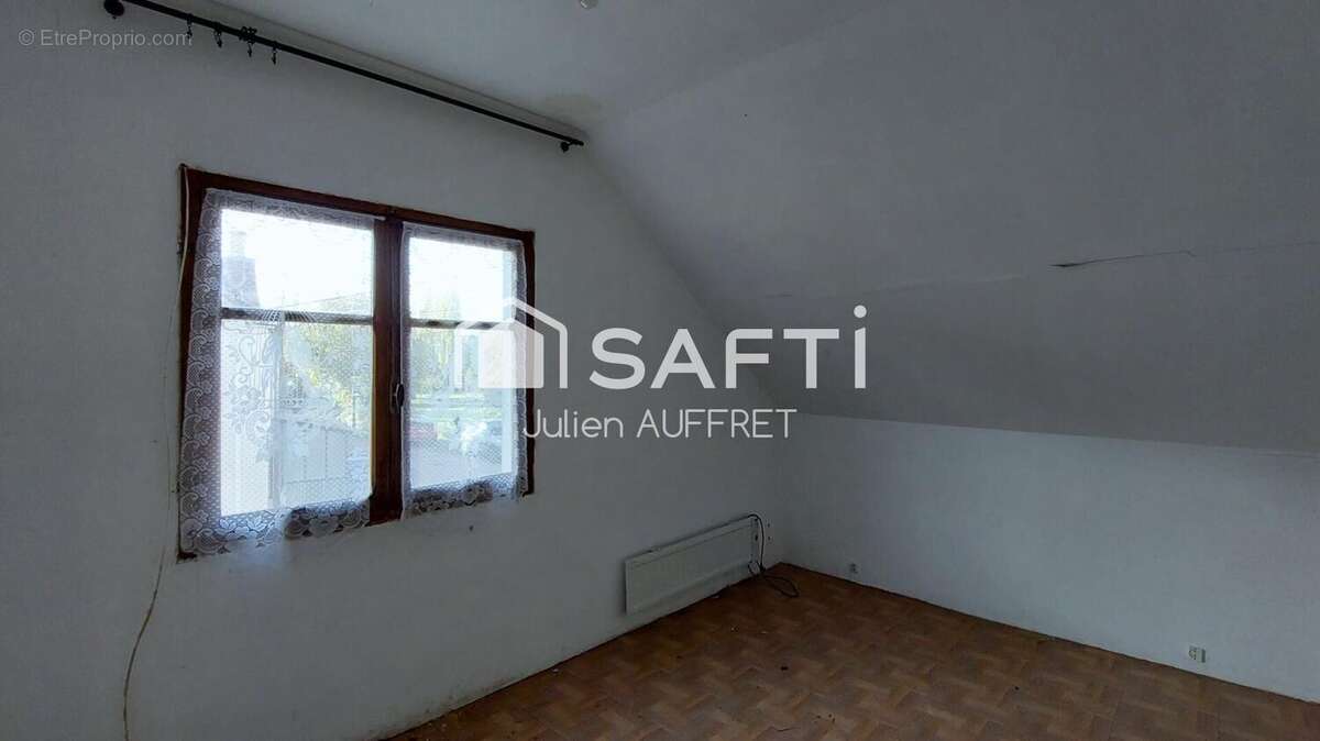 Photo 8 - Maison à SAINT-AMAND-EN-PUISAYE