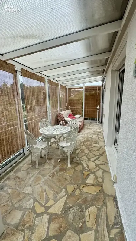 Maison de charme avec véranda, terrasse, jardin et garage - photo 8
