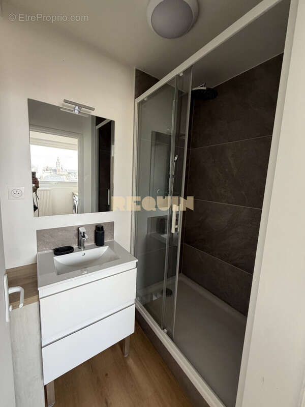 Appartement 30 m² à Lille  - photo 5