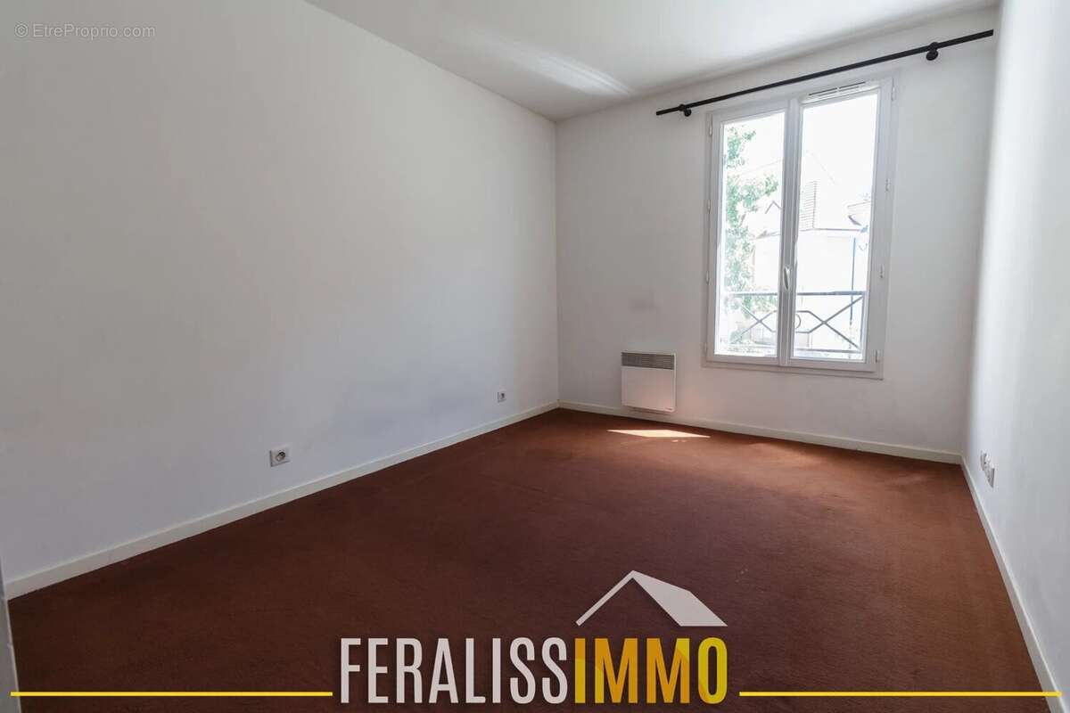 Appartement à VAUREAL