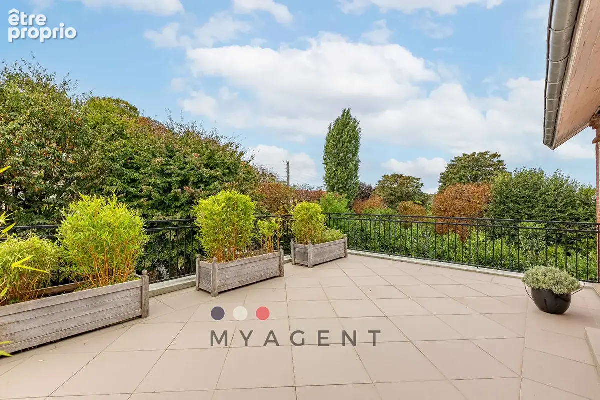 Bougival / Louveciennes - Maison de caractère, jardin de 1 200 m² et dépendance - photo 7