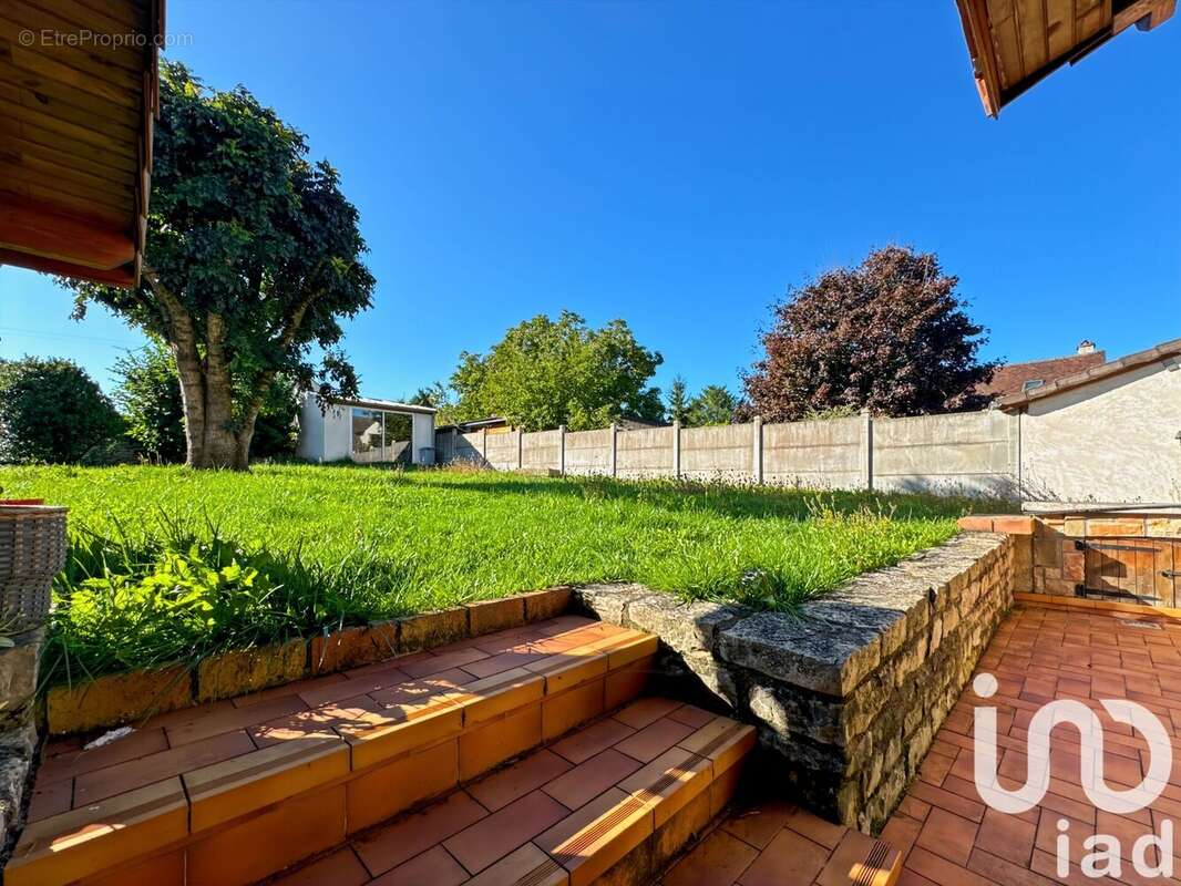 Photo 3 - Maison à TRUCY-SUR-YONNE