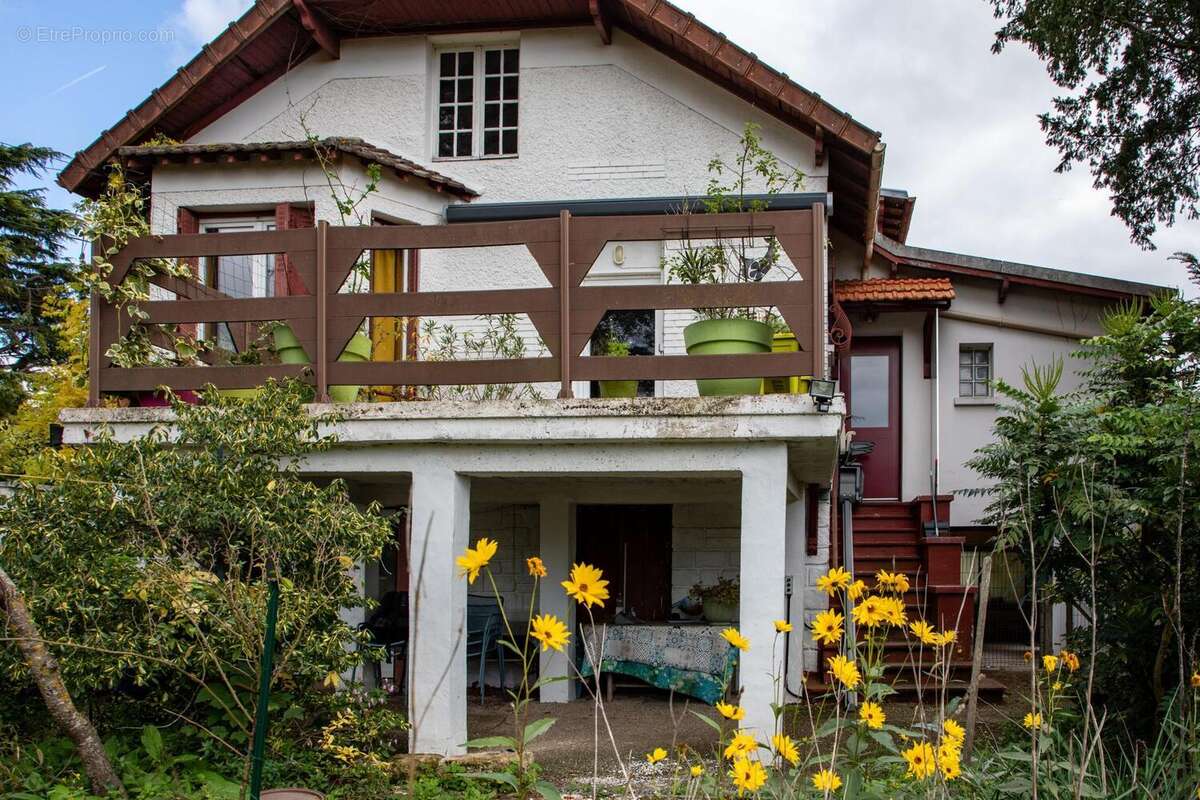 Photo 2 - Maison à SAINT-MARTIN-LA-GARENNE