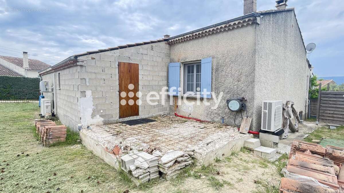 Maison à GARGAS