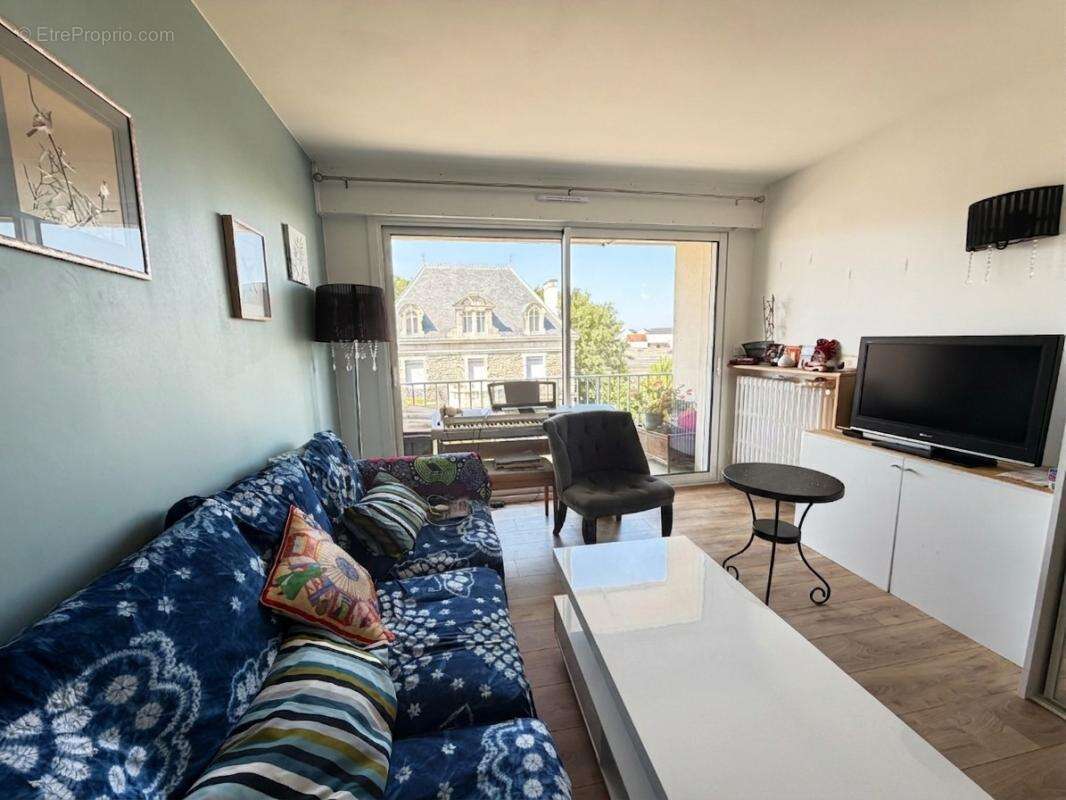 "LUCIEN" Très bel appartement en hyper centre d'Auray - photo 2