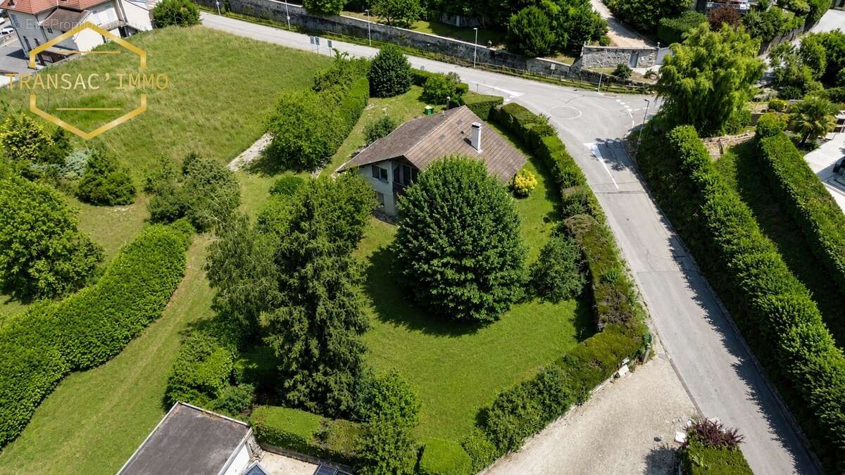 Maison 151 m² à Murianette  - photo 2