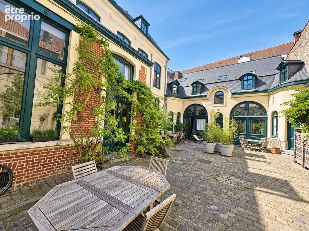 Vieux-lille — un duplex d’exception au cœur d’un hôtel particulier du xviii? siècle - photo 13