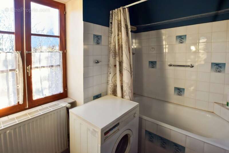 Maison à SAINT-EMILAND